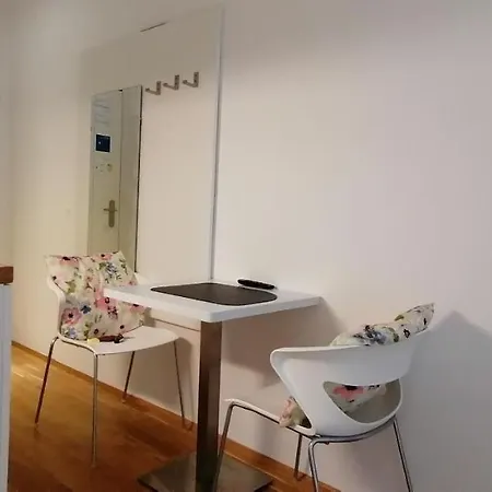 Apartment Myroom Business Naehe Messe Munich