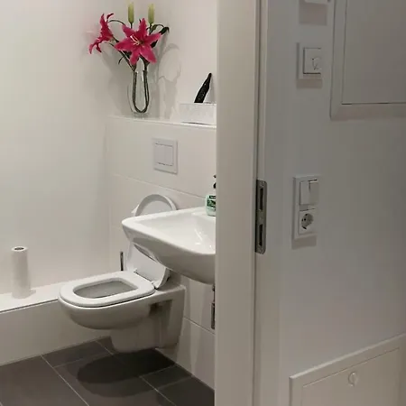 Myroom Business Naehe Messe * München